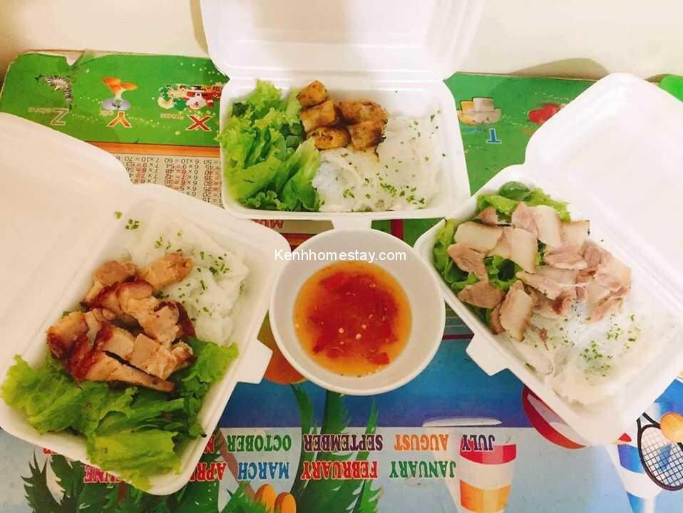 20 Địa chỉ bán heo quay - Tiệm bánh hỏi heo quay ngon nhất Sài Gòn TPHCM