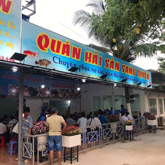 Những quán hải sản ngon rẻ ở Côn Đảo- quán Sang Tuyền
