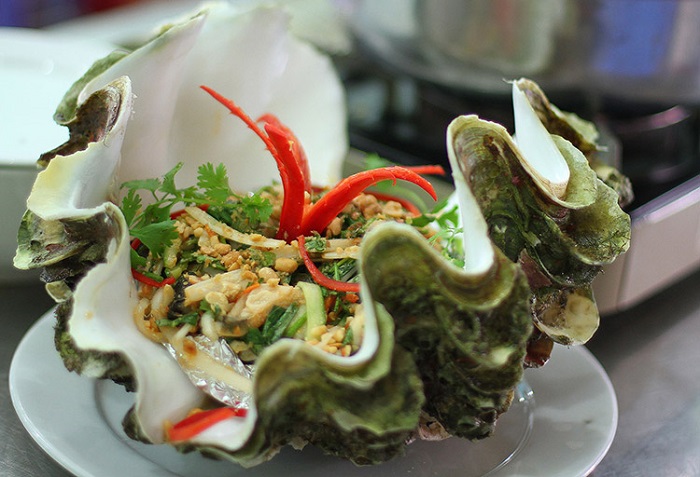 Những quán hải sản ngon rẻ ở Côn Đảo- quán Hải Phong thực đơn