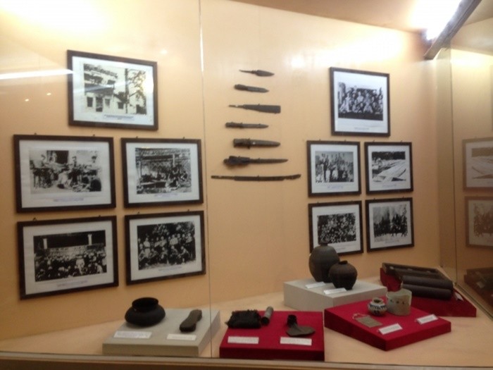 Bảo tàng dệt Nam Định - hiện vật được trưng bày