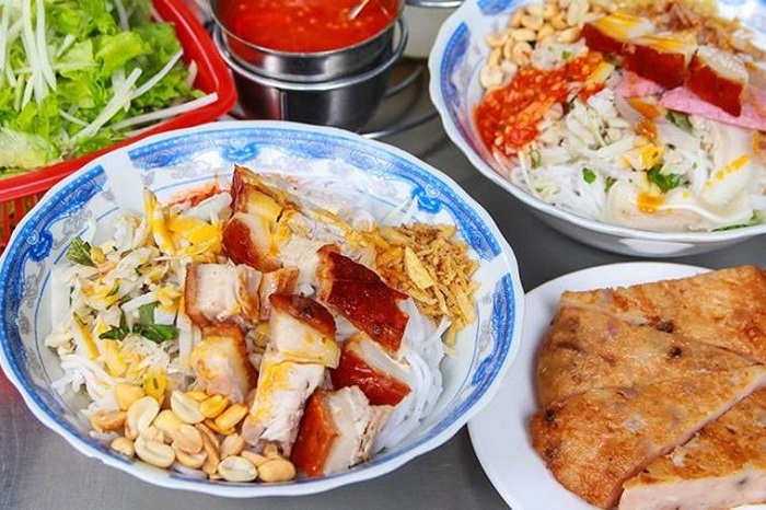 Bún mắm thịt quay quán Vân - quán ăn sáng ở Đà Nẵng