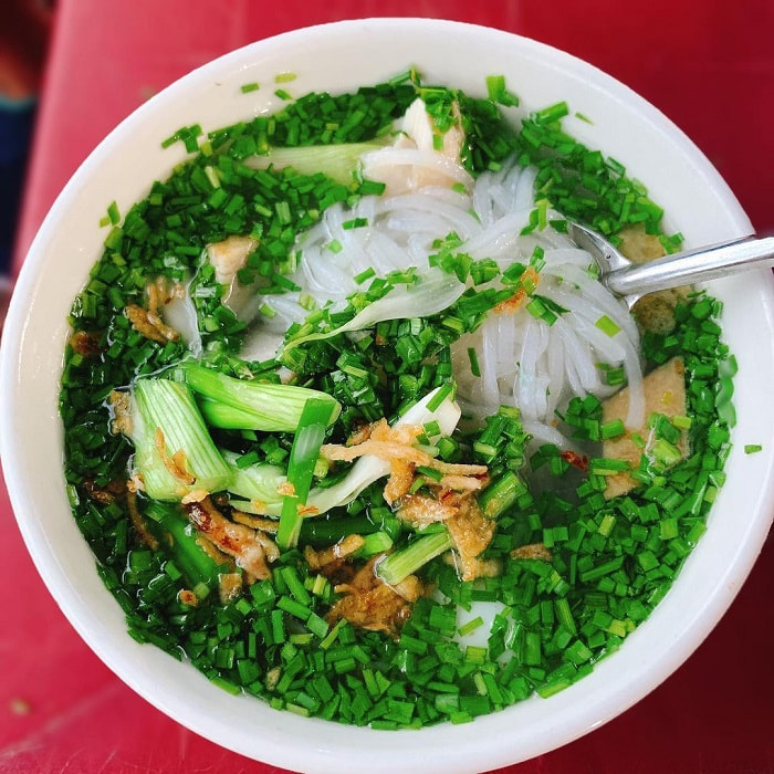 khám phá ẩm thực Phú Yên - bánh canh hẹ