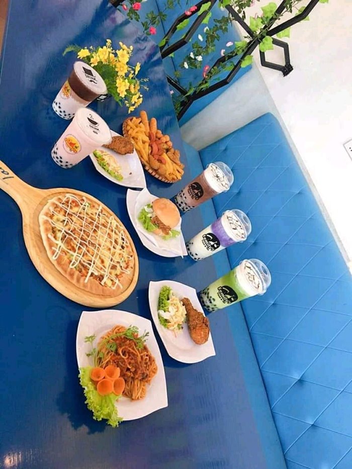 Femily's Food & Tea  quán ăn ngon Hưng Yên