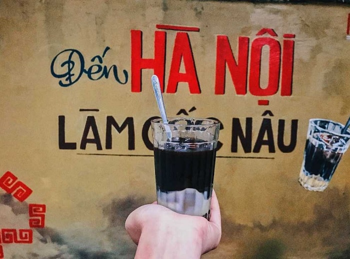 Các quán cà phê một chữ ở Hà Nội thường tự có cách rang xay riêng biệt như một bí mật gia truyền