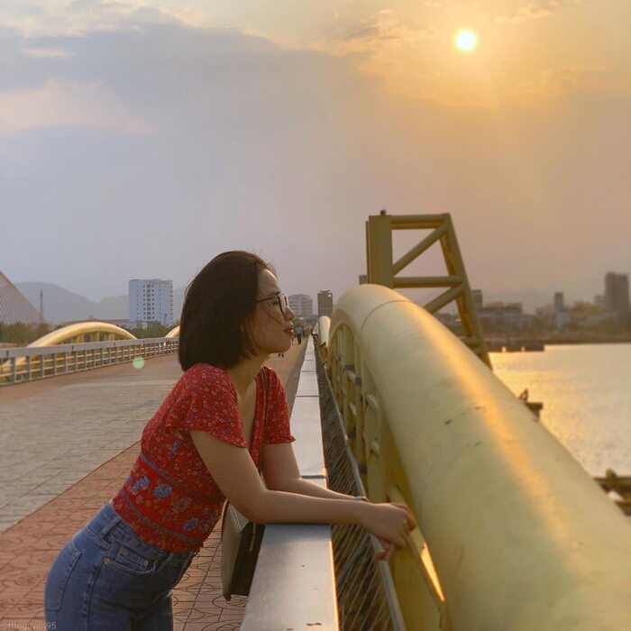 Theo chân ‘thổ địa’ khám phá cây cầu Nguyễn Văn Trỗi – Điểm check-in miễn phí được giới trẻ Đà thành săn đón