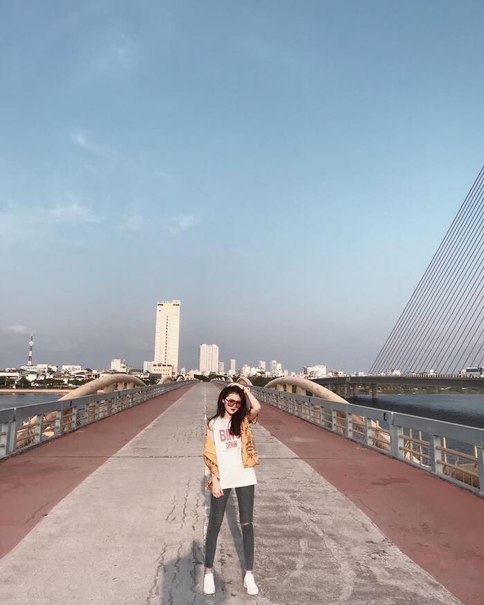Theo chân ‘thổ địa’ khám phá cây cầu Nguyễn Văn Trỗi – Điểm check-in miễn phí được giới trẻ Đà thành săn đón