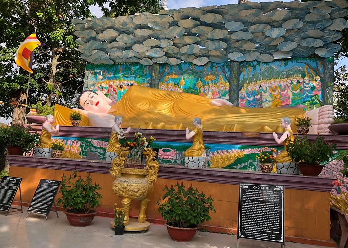 chùa Tam Bảo Hà Tiên - tượng Phật
