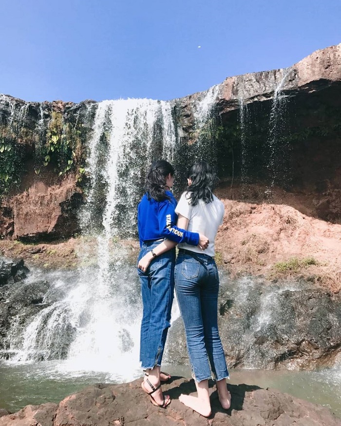 Những thác nước đẹp ở Quảng Ninh - thác Mơ nổi tiếng