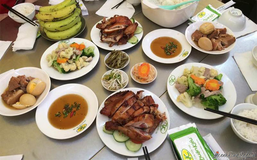 Chiêu đãi vị giác với top 20 Quán ăn ngon quận 1 ở Sài Gòn, TPHCM