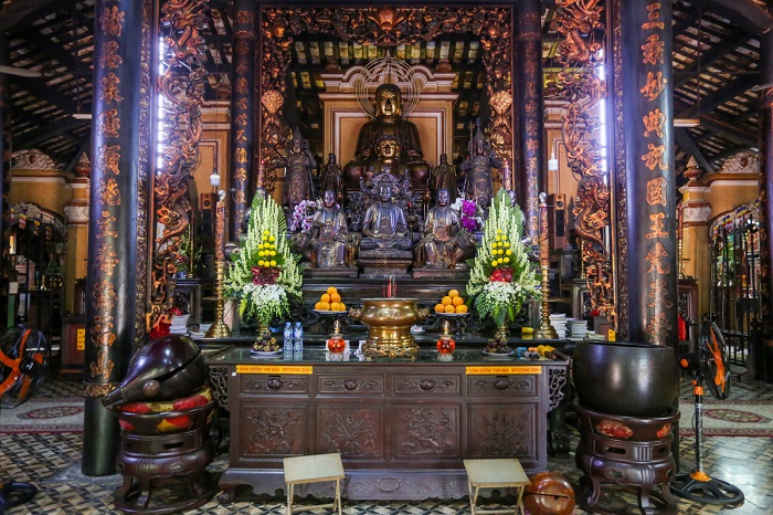 chùa Giác Lâm Sài Gòn - địa điểm tâm linh nổi tiếng ở Sài Gòn