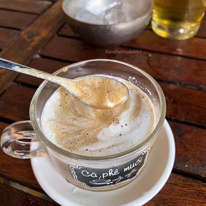 hương vị  cà phê muối xứ Huế