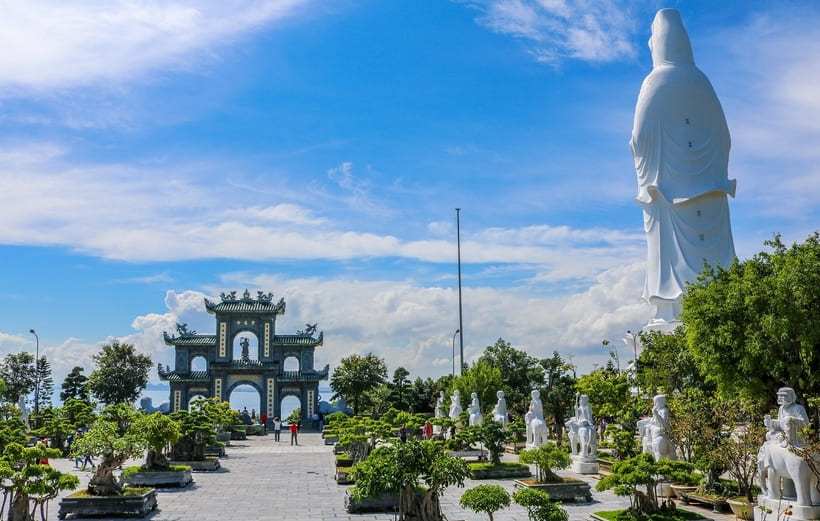 Chùa Linh Ứng Đà Nẵng: Nơi có tượng Phật Quan Thế Âm cao nhất Việt Nam