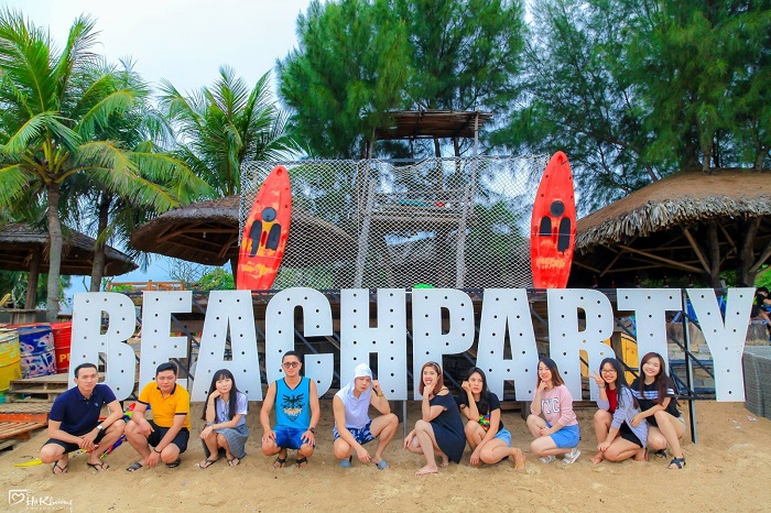 check-in at Coco Beach Camp Binh Thuan
