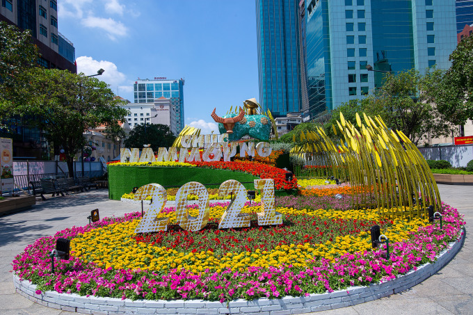 Một góc đường hoa Nguyễn Huệ dịp Tết Tân Sửu 2021. Ảnh: Saigontourist Group.