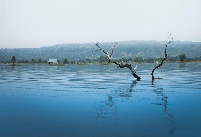 vẻ đẹp hồ AYun Hạ Gia Lai