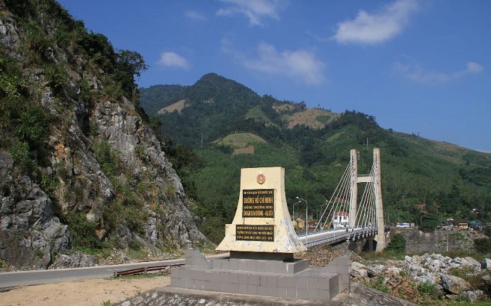 Cầu treo Đakrông - gắn liền mốc lịch sử