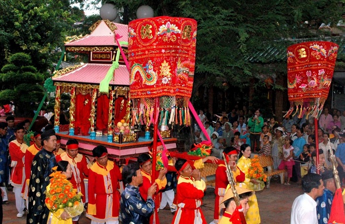 Những lễ hội ở Kiên Giang - lễ hội Dinh Bà