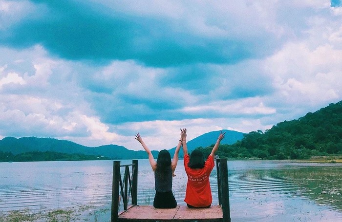 check in sống ảo khi du lịch hồ Lắk