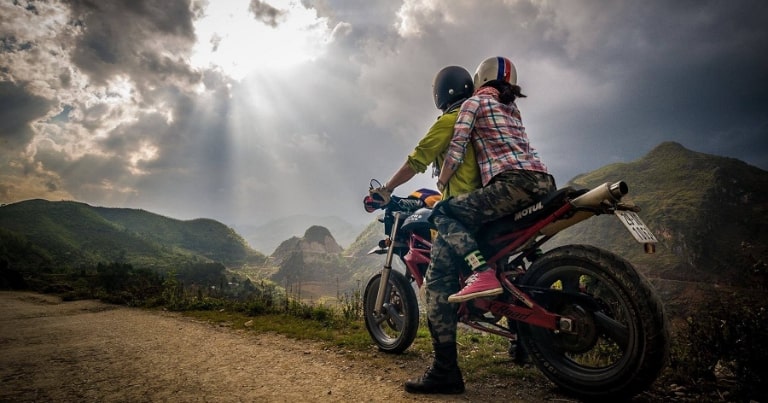 Bạn hoàn toàn có thể di chuyển bằng xe máy lên Hà Giang