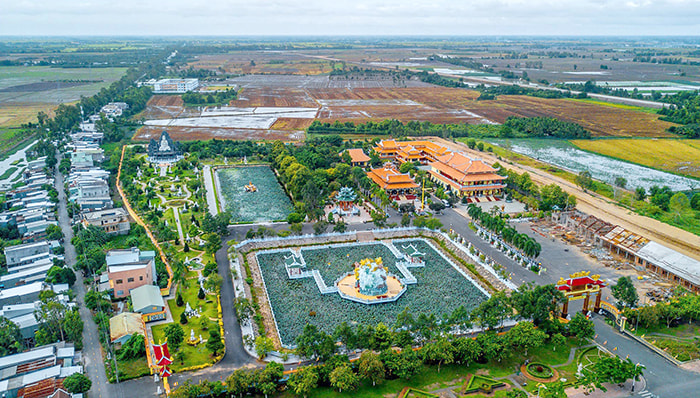 Viếng chùa Huỳnh Đạo An Giang - Toàn cảnh chùa