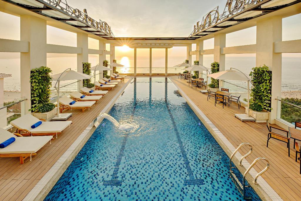 Khám phá top 10 khách sạn view biển Đà Nẵng hút khách du lịch mùa hè 2022 - Ảnh 7.