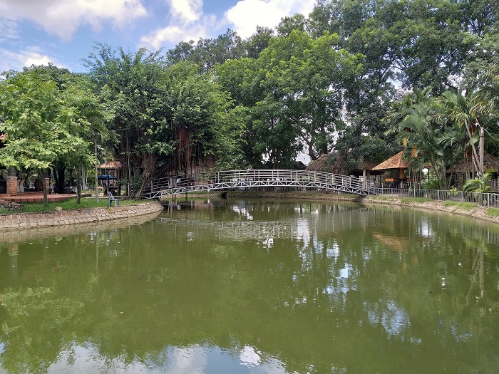 Khu sinh thái Villa H2O Hóc Môn - khung cảnh yên tĩnh