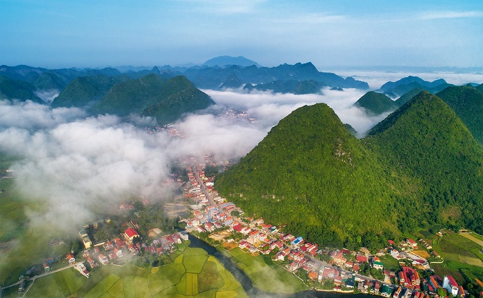 Núi Nà Lay - ngắm cảnh thung lũng Bắc Sơn