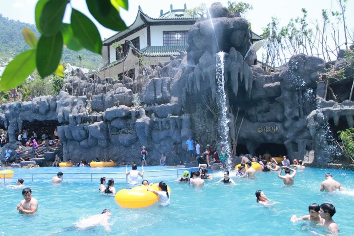 Tháp Onsen