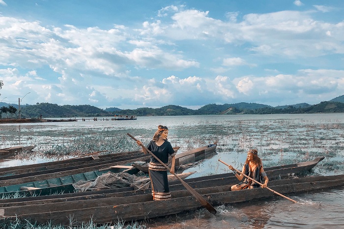 Kinh nghiệm du lịch Hồ Lắk 