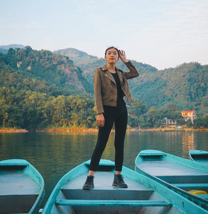 du lịch Thung Nai Hòa Bình - check in trên sông