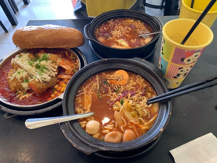 quán ăn Hàn Quốc ở Đà Lạt - mì cay Seoul