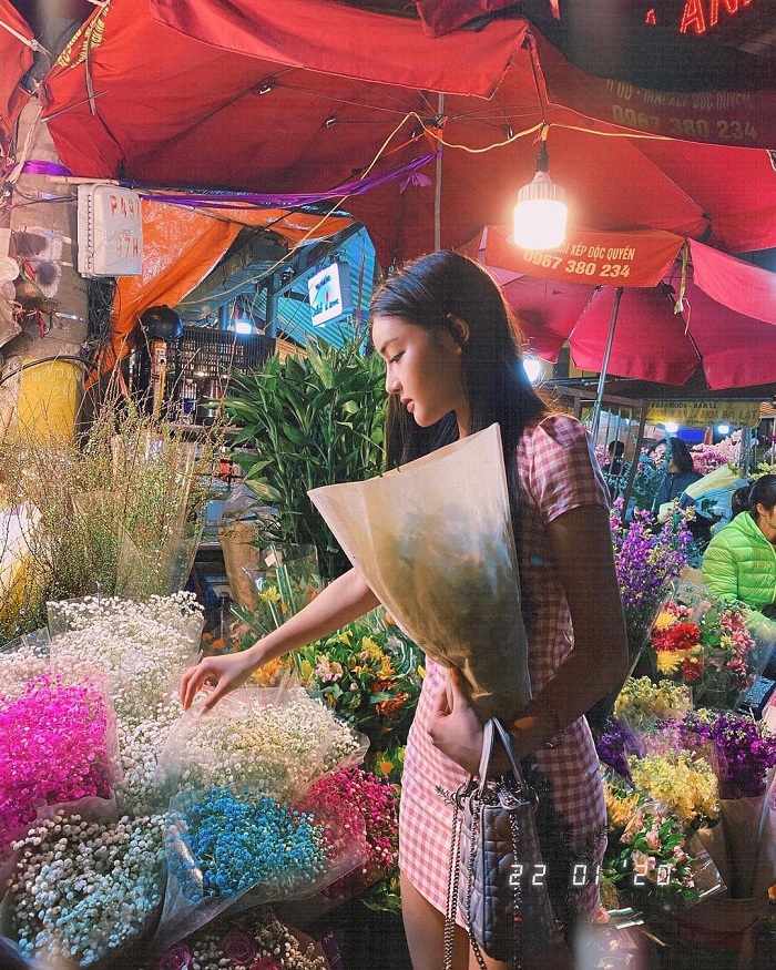 chợ hoa Quảng Bá Hà Nội