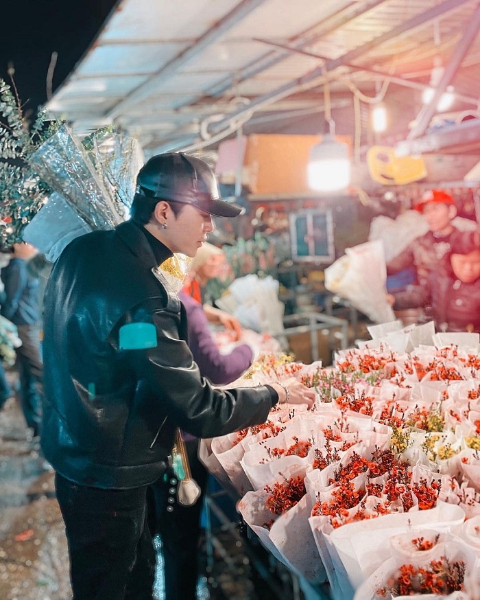 chợ hoa Quảng Bá Hà Nội