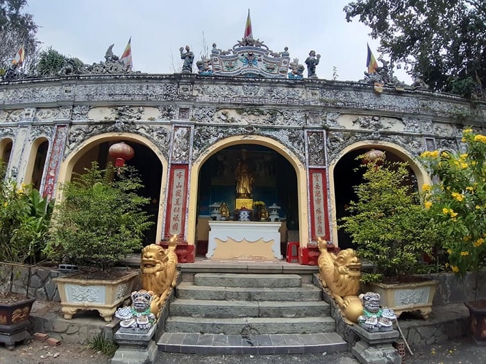 các chi tiết trạm trổ - điểm nhấn tại chùa Bửu Phong
