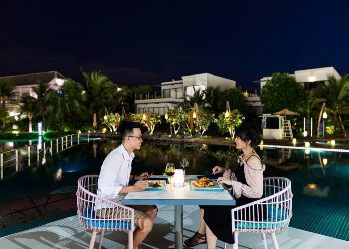 Nhà hàng view đẹp ở An Thới - Clubhouse Restaurant – Premier Residences Phu Quoc Emerald Bay
