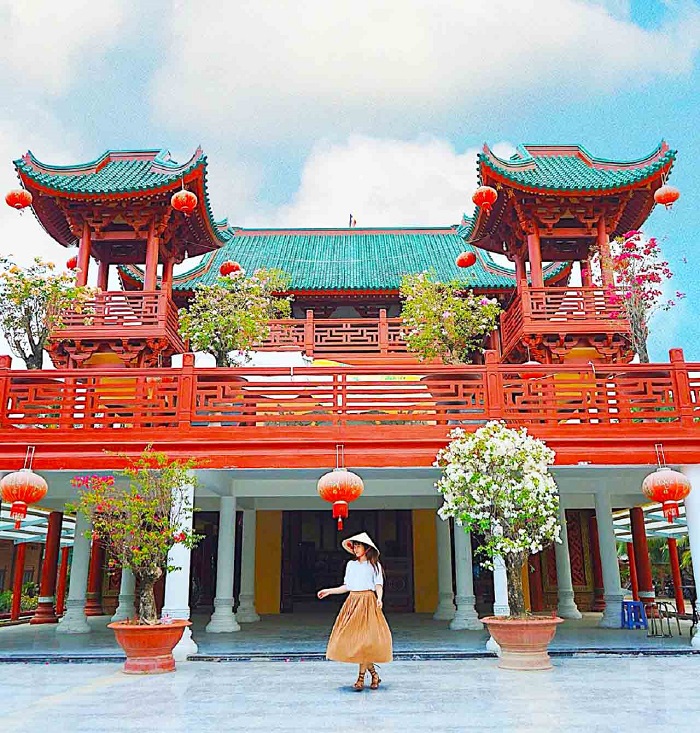 Chùa Lầu - Một trong những ngôi chùa đẹp ở An Giang
