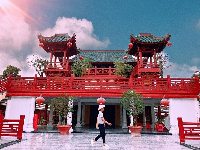 Chùa Lầu - Một trong những ngôi chùa đẹp ở An Giang