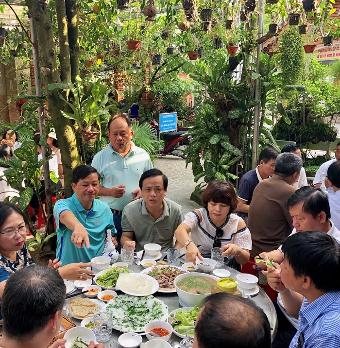 Quán cơm niêu Tuy Hoà Lê Thành Phương - quán ăn ngon ở Phú Yên