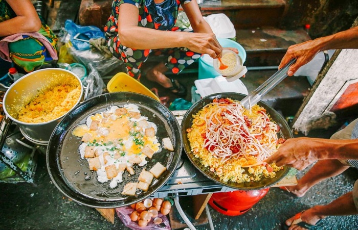 Hẻm 76 Hai Bà Trưng - phố ẩm thực ở Sài Gòn nổi tiếng