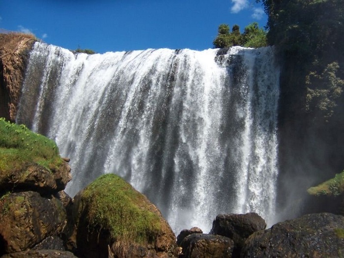 Những thác nước đẹp ở Bình Phước - thác Voi