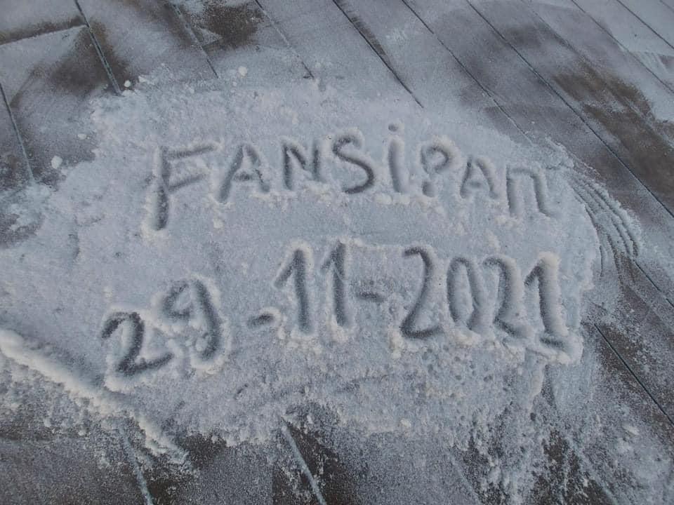 Sự thật tuyết rơi trên đỉnh Fansipan sáng nay xôn xao MXH-3