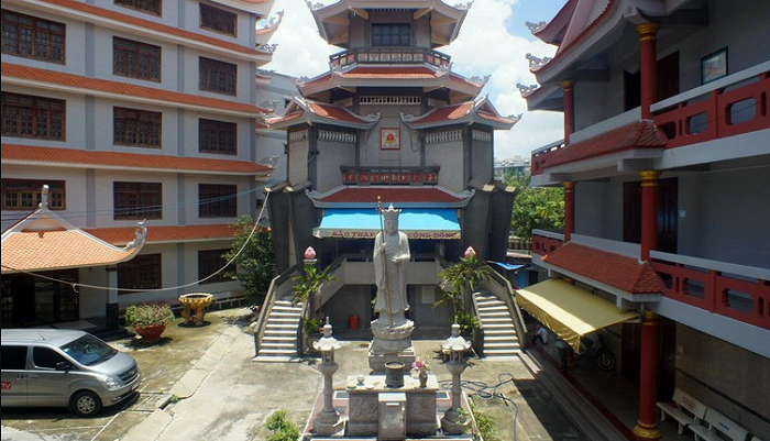 chùa Vĩnh Nghiêm Sài Gòn - tháp Xá Lợi