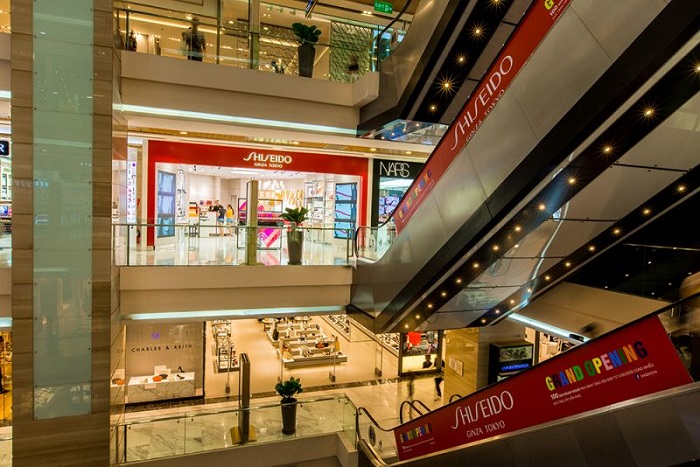 Những trung tâm thương mại ở Sài Gòn - Vincom Đồng Khởi mua sắm