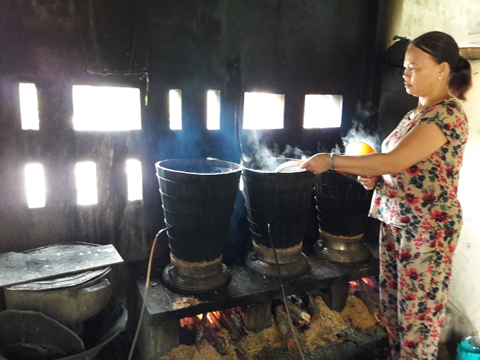 Những làng nghề truyền thống ở Quảng Trị - Nghề nấu rượu Kim Long - Hải Lăng