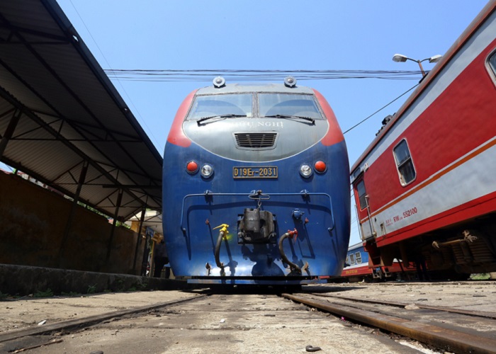 phương tiện di chuyển tới Lạng Sơn - tàu hỏa