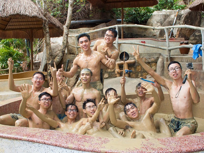 du lịch Tuy Phong Bình Thuận - khám phá Khu tắm bùn khoáng Vĩnh Hảo