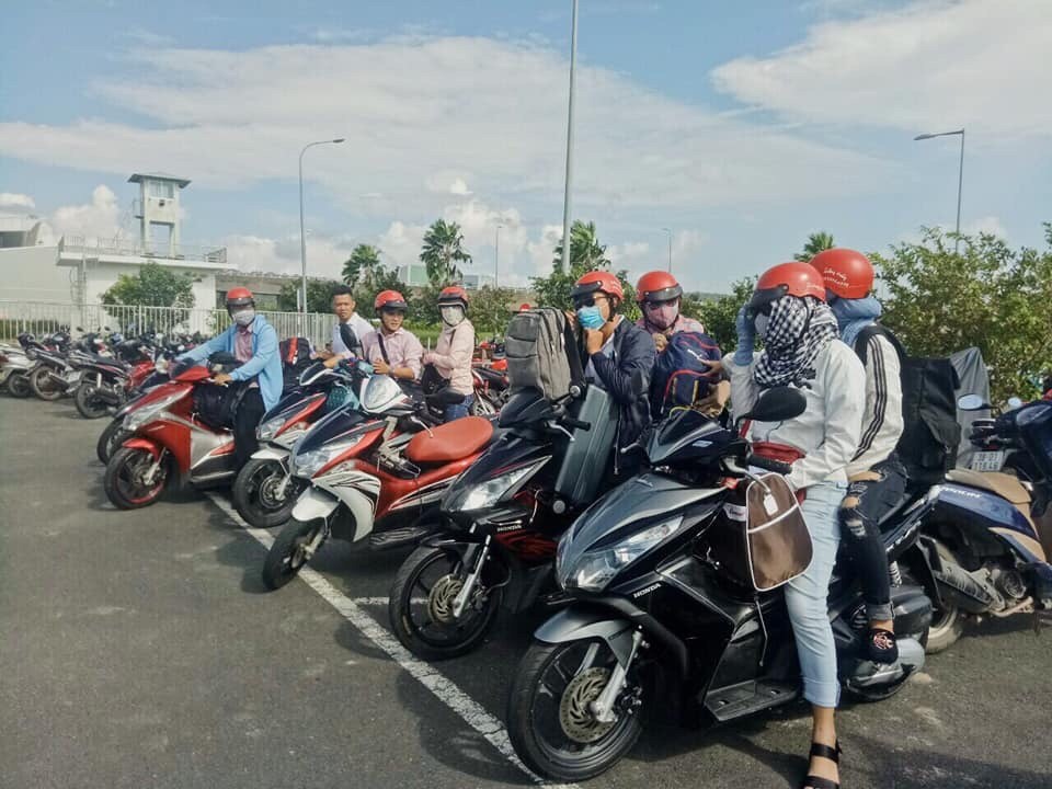 Cửa hàng Thiên Phú cho thuê xe máy tại bến tàu Phú Quốc