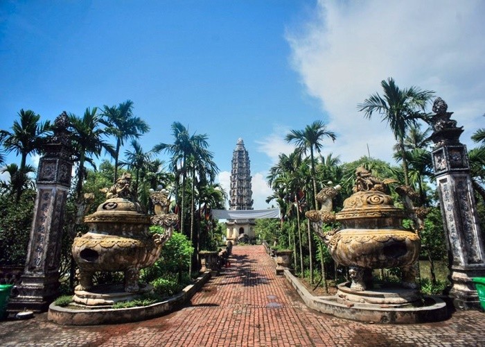 Điểm du lịch tâm linh ở Nam Định - chùa Cổ Lễ