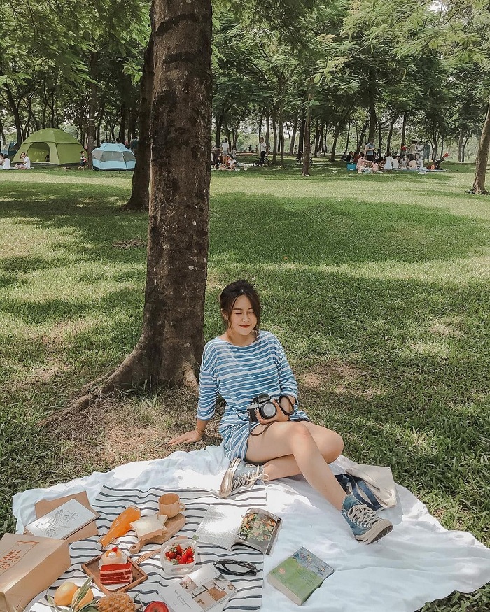 cắm trại ở công viên Yên Sở