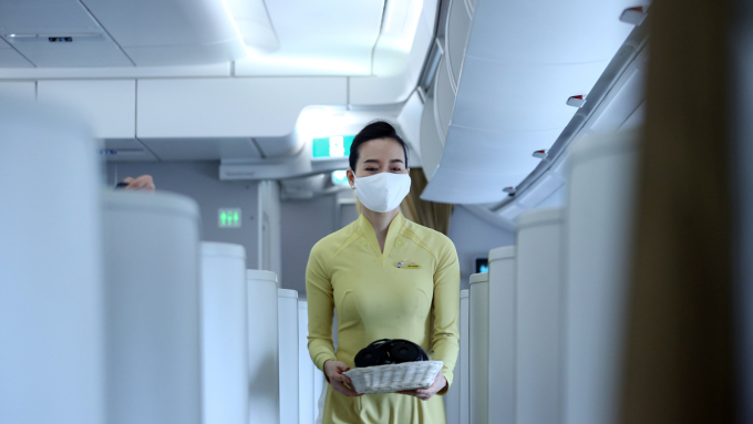 Vietnam Airlines Group thực hiện nhiều biện pháp phòng chống dịch bệnh từ mặt đất đến trên không.